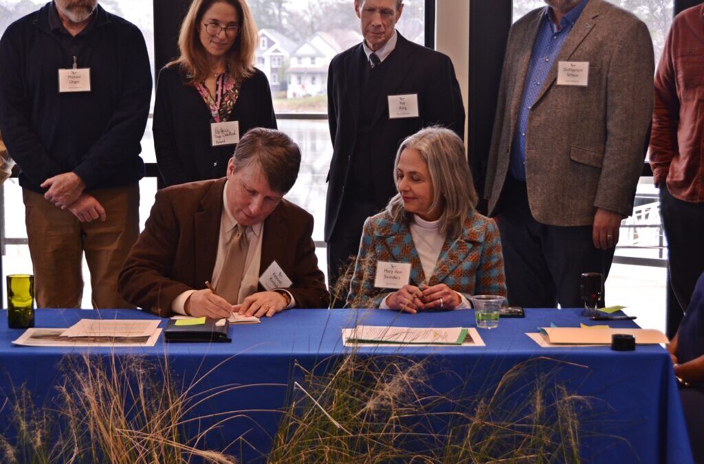In Norfolk, an environmental headquarters plans to live with the water, then surrender to reality